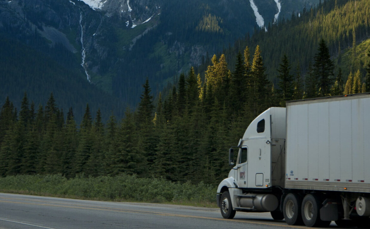 🚛 The Future of Freight: Why Reliable Logistics Partners Matter in Canadian Transportation