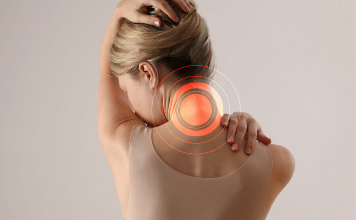Loud Pop in Neck Followed By Neck Pain: Causes and symptoms