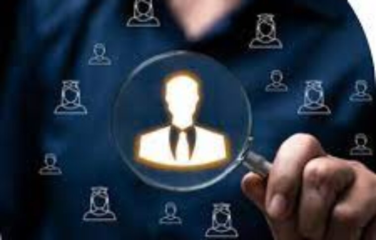 Top Candidate Sourcing & Recruiting Technologies 2025