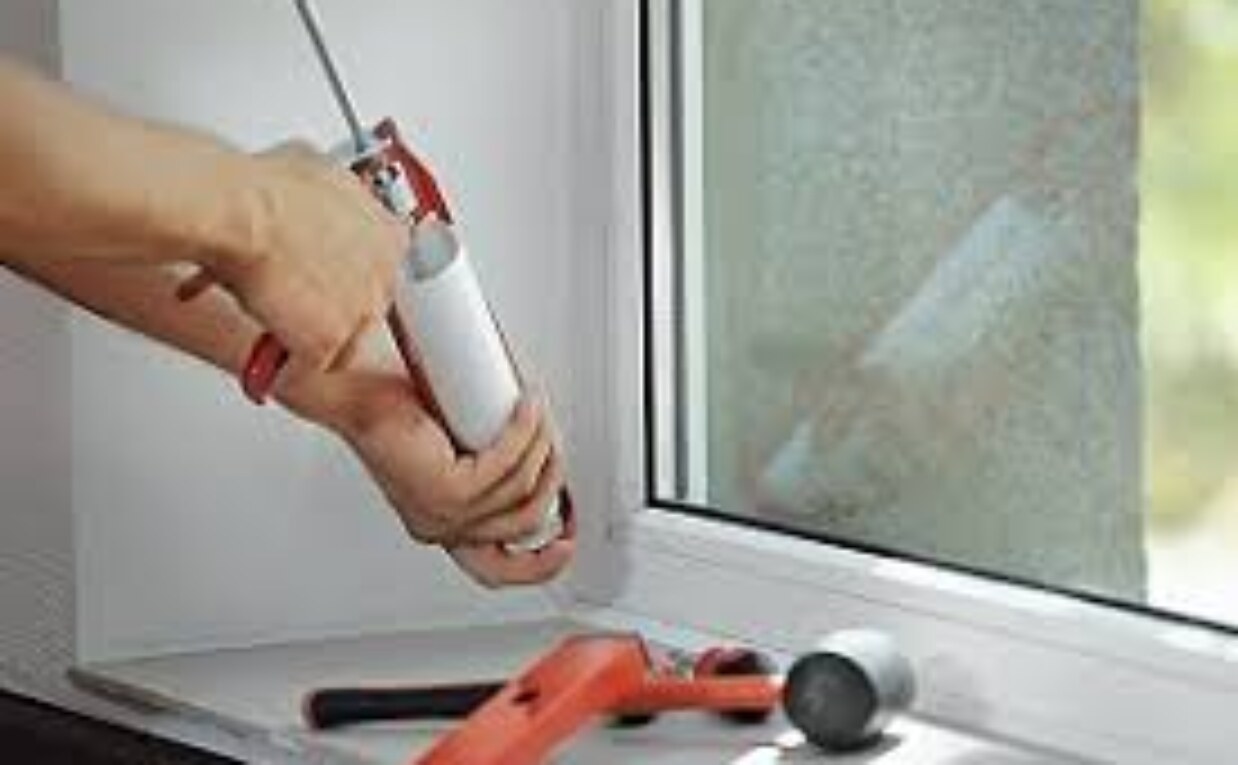 9 Ways Caulking Services Can Save You Money on Home Repairs
