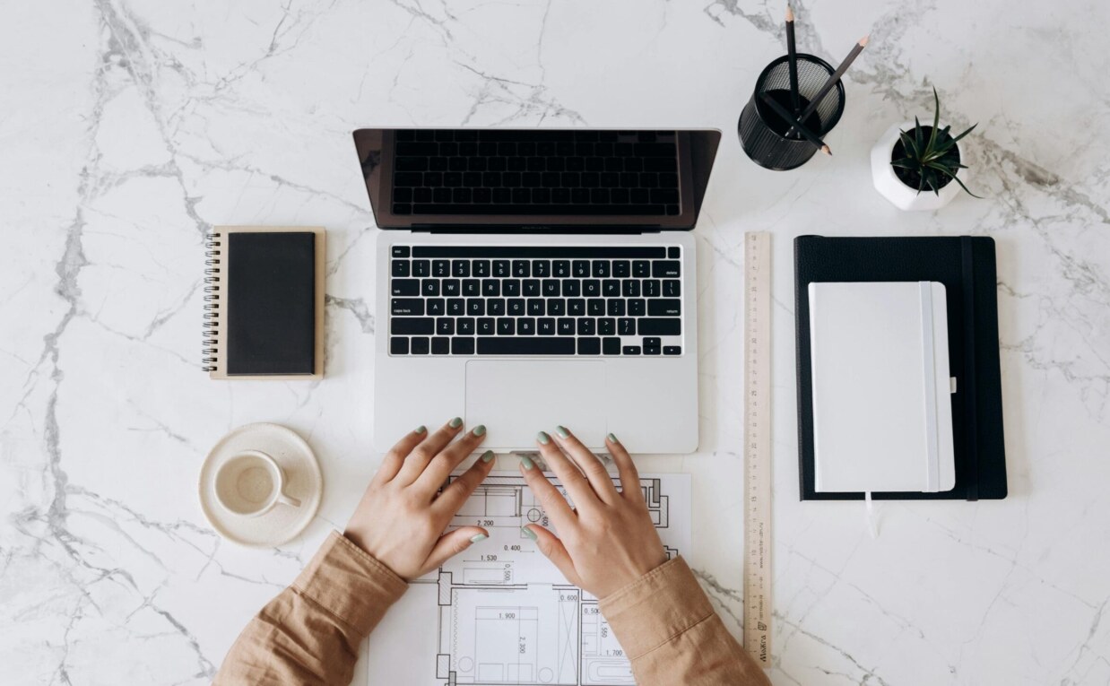 Unveiling Your Vision: The Strategic Advantage of Professional Ghostwriting