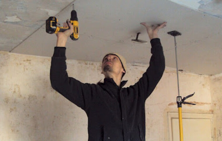 How Sheffield Plastering Services Can Transform Your Walls