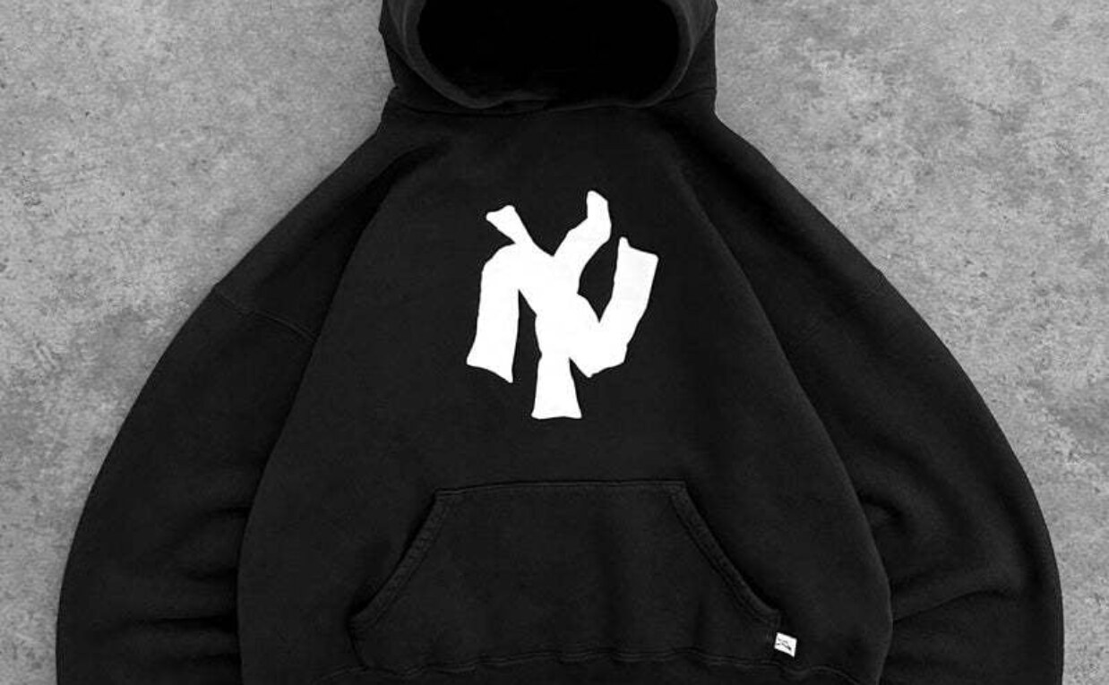 Akimbo: Redefining Streetwear Culture with the Akimbo Hoodie