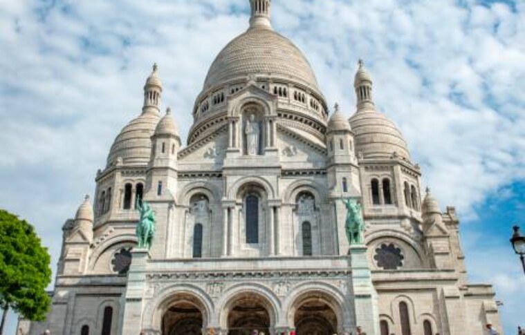 Top 10 Must-Visit Places in France for First-Time Travelers