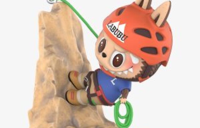 Labubu Shop Goblin Howl Toys Echo Creepy Fun Through Shadow Streets