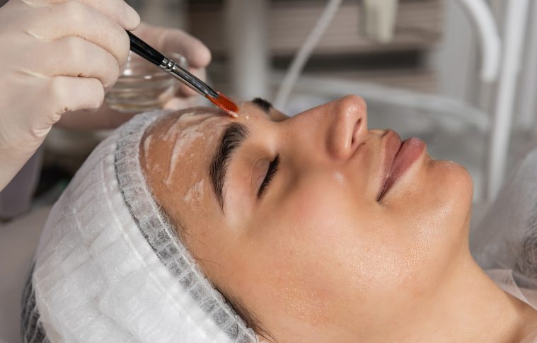 Factors to Consider Before Visiting the Best Skincare Clinic in Bangalore