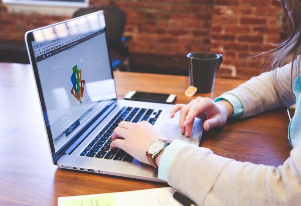 7 Ways QuickBooks Customer Support helps you avoid costly errors