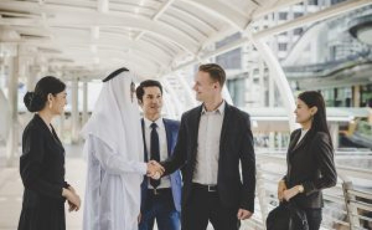 How Do I Start a Business in Dubai Free Zone? Step-by-Step Guide
