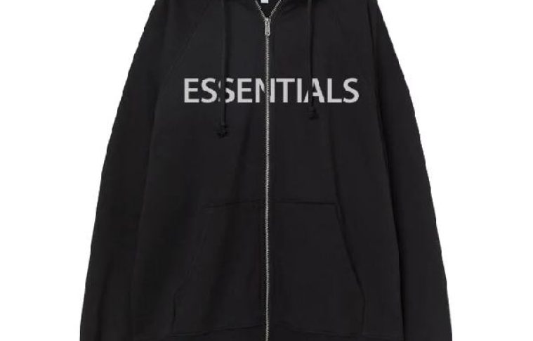 Essentials Hoodie: Timeless Design Meets Unmatched Comfort