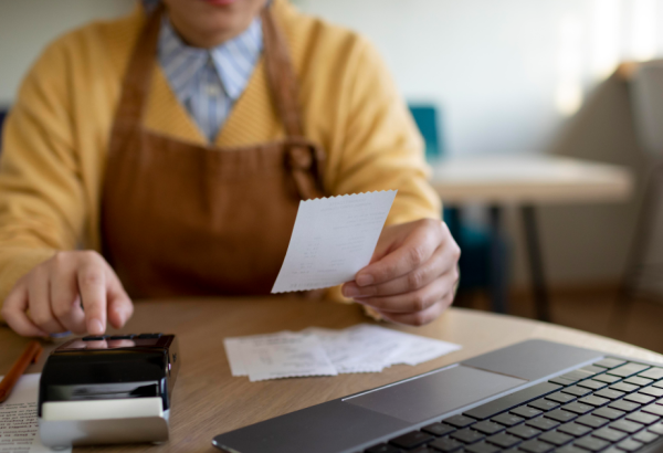 Master Your Business Receipts: A Complete Guide