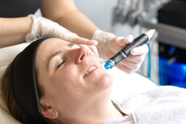 Does HydraFacial Make Skin Feel Deeply Replenished?