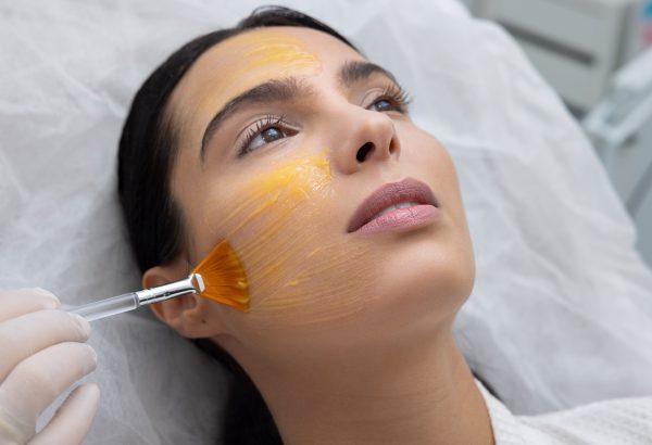 How Does Dermamelan Treatment Work?