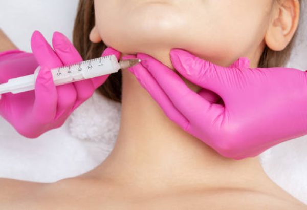How Does Double Chin Removal Target Stubborn Chin Fat?