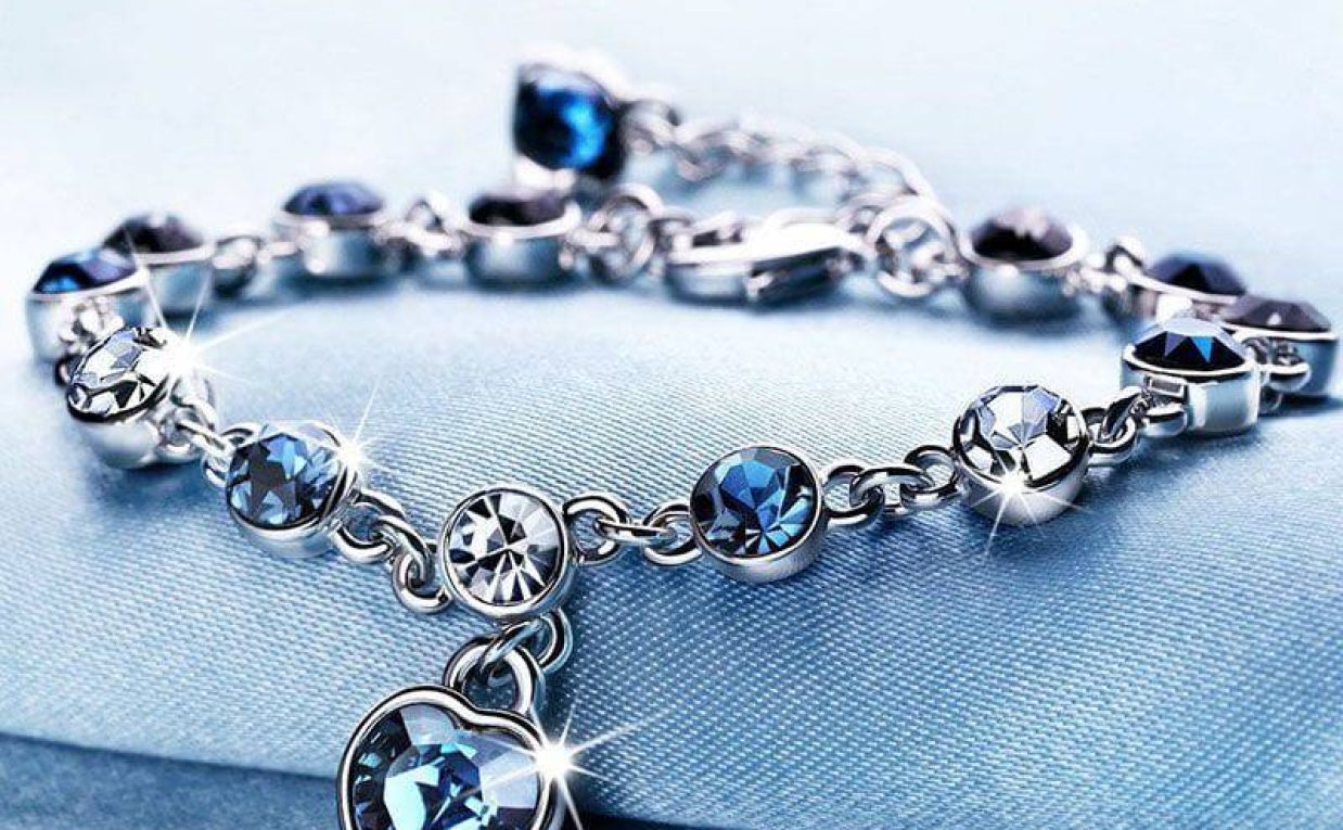 Are These the Best Jewellery Gifts Online for Women? You’ll Be Surprised!