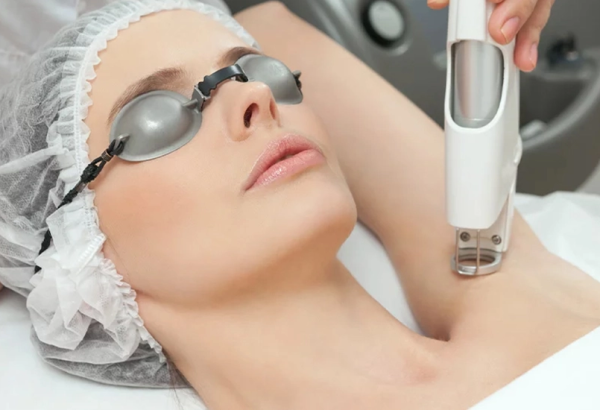 What Conditions Can Evo Laser Treat?