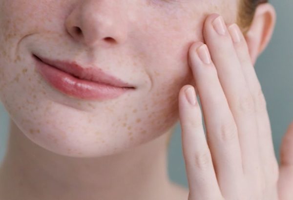 Can Large Pores Treatment Improve Makeup Finish Daily?