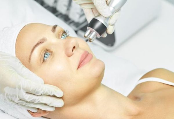 Can Pico Laser Treatment Brighten Dull Complexions?