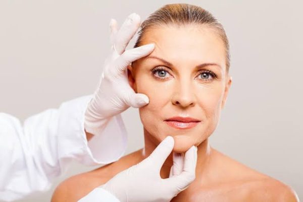 Recommended Clinics for Safe Blepharoplasty Procedures