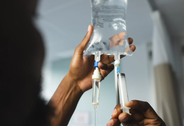 Why Are More People Choosing IV Drip Therapy for Wellness?