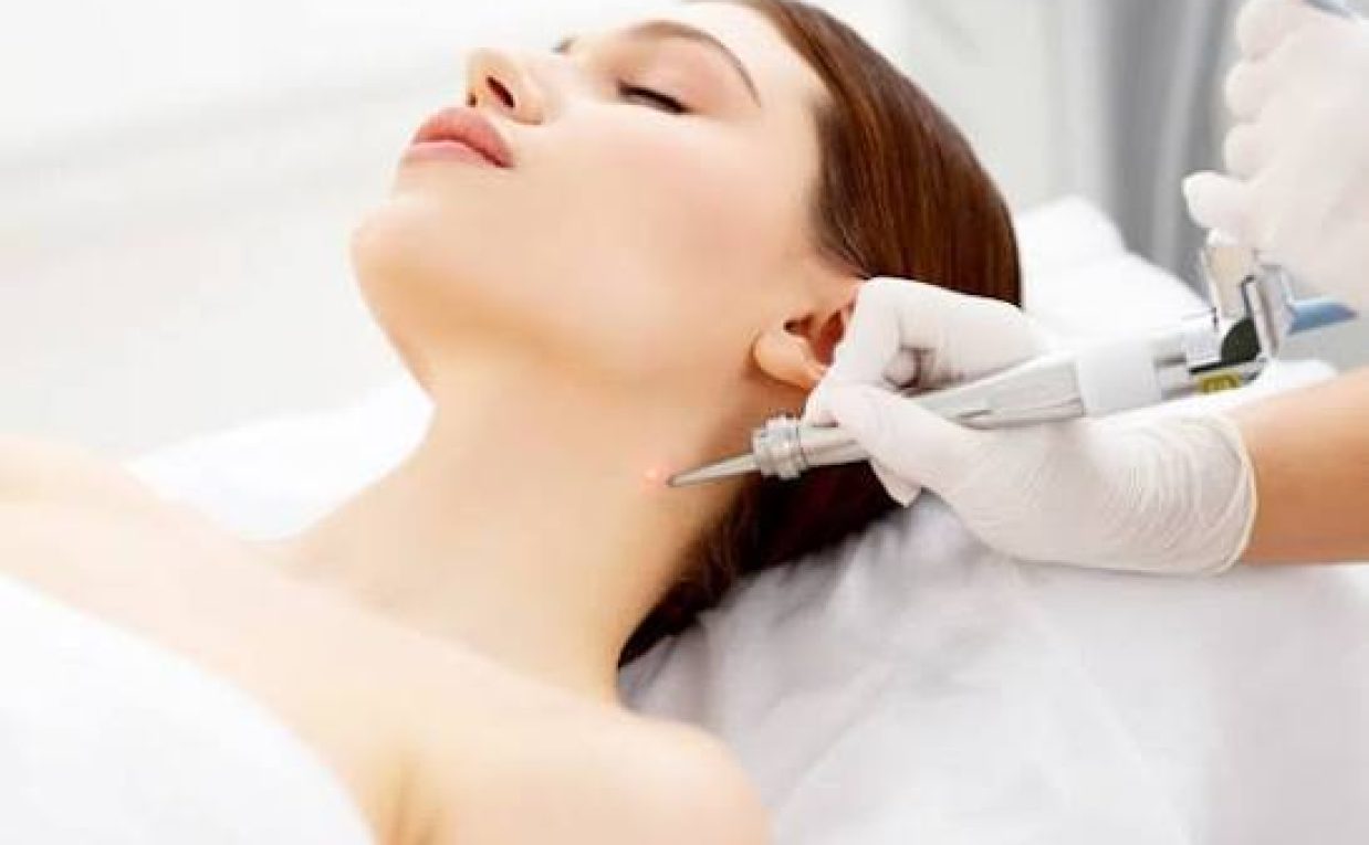 What Are the Warning Signs That a Mole Needs Checking?