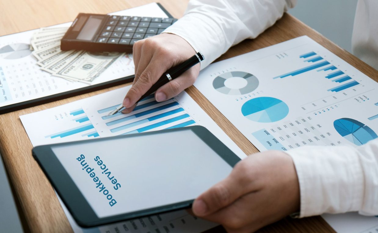 Key Factors to Consider When Hiring Bookkeeping Services in Miami