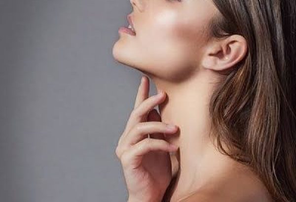 Does Neck Lift Surgery Tighten Loose Neck Skin?